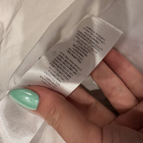 SELF PORTRAIT OFF SHOULDER SPLIT SLEEVE WHITE BUTTON DOWN TOP| size 4 - Picture 4 of 5